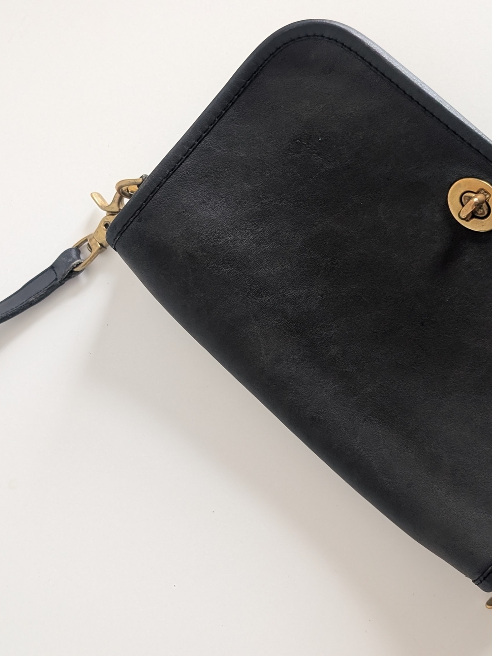 Authentic Blue/Black Vintage Coach Handbag - Picture 9 of 9
